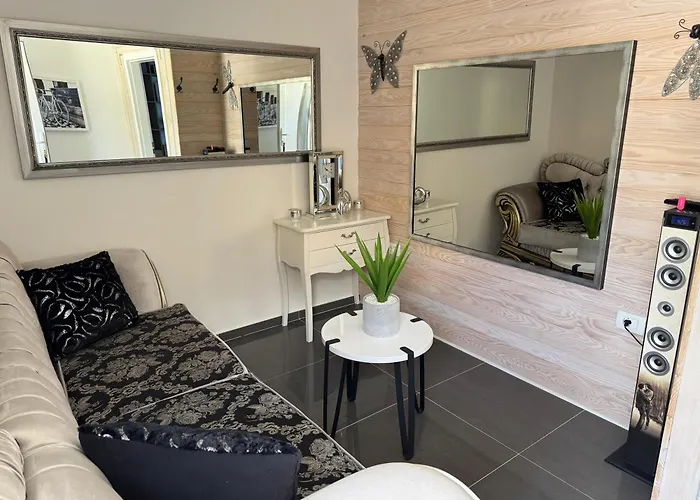 Apartment Ha-lu Jurdani